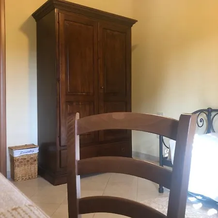 Domus Birdi فندق مبيت وإفطار